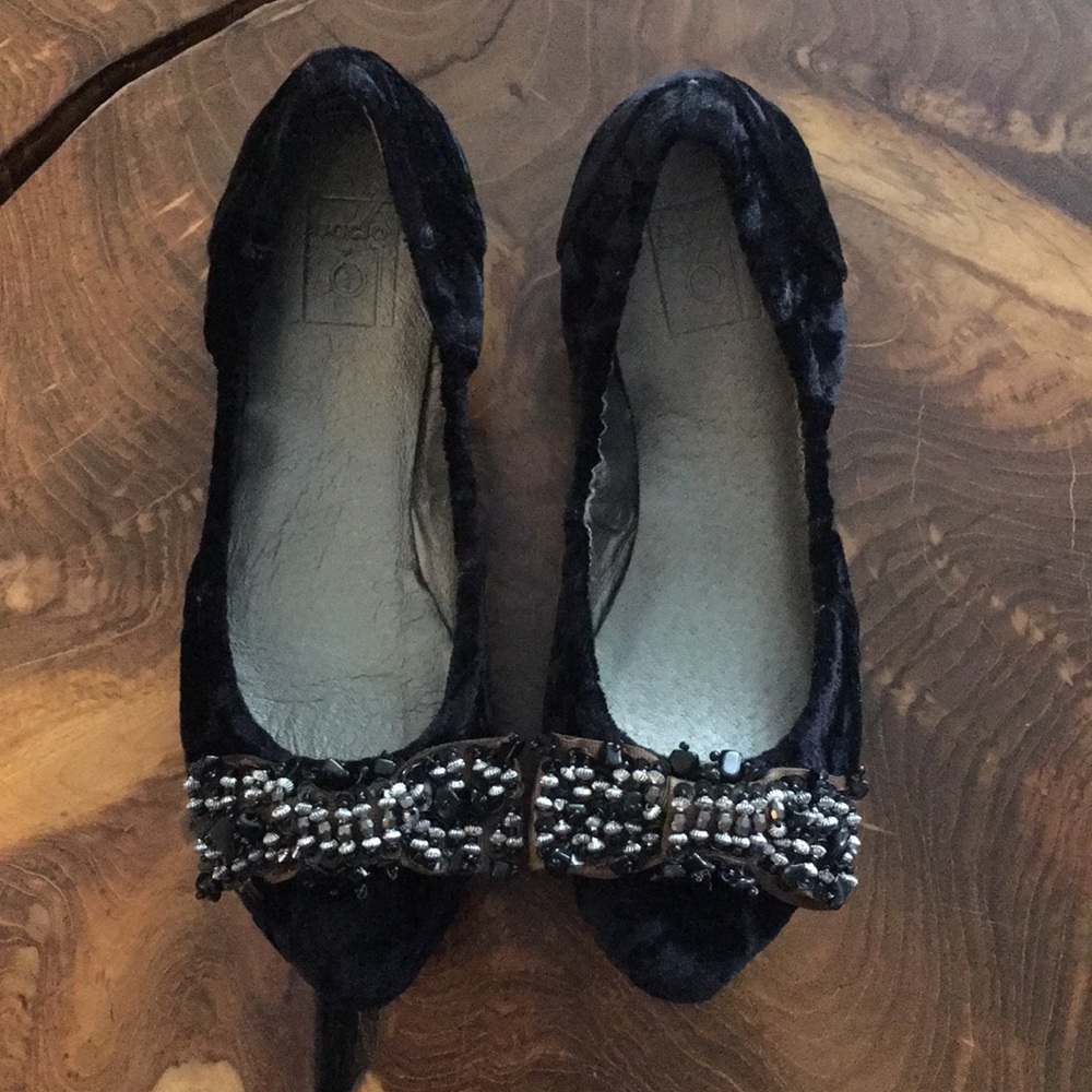 Bacio 61 Velvet Slip-on Flats